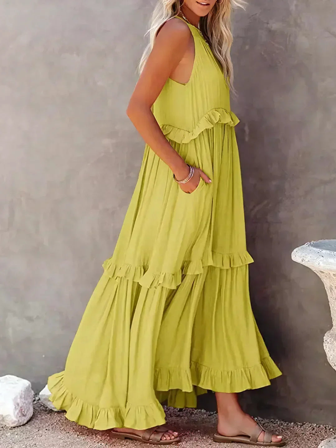 Emilia™ - Abito Maxi con Scollo Halter e Volant