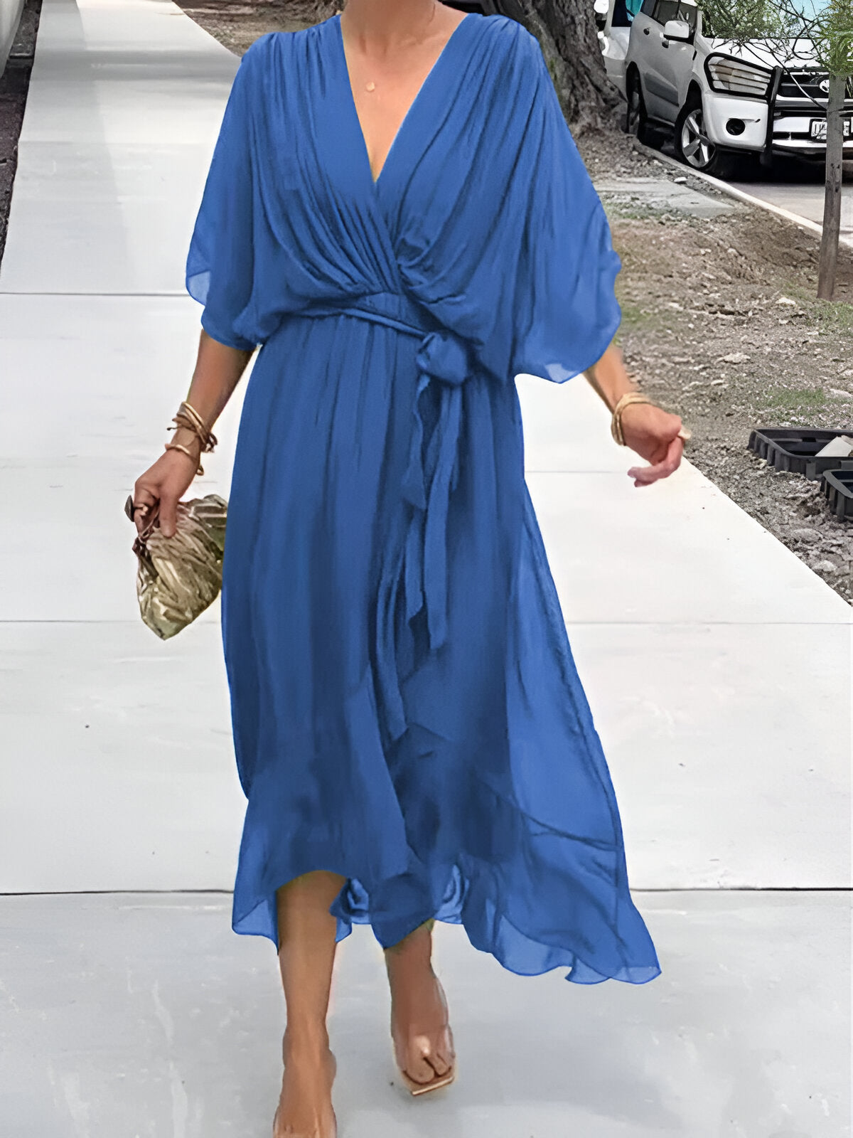 Monica | Abito con Scollo a V per un’Eleganza Senza Tempo